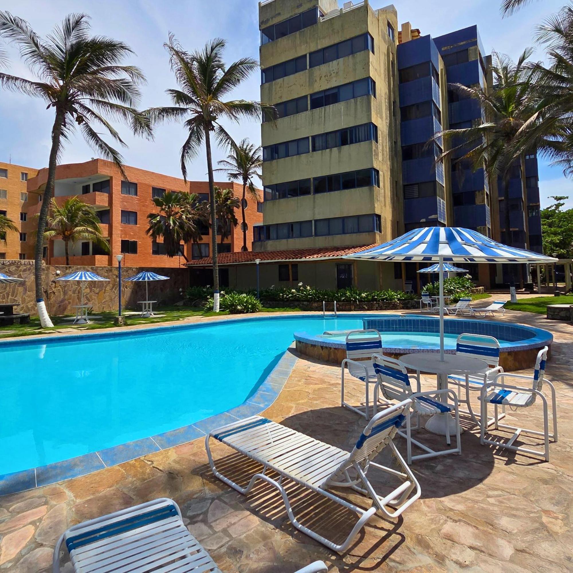 Tucacas, Frente Al Mar, Piscina Y Playa Privada Apartment Bagian luar foto